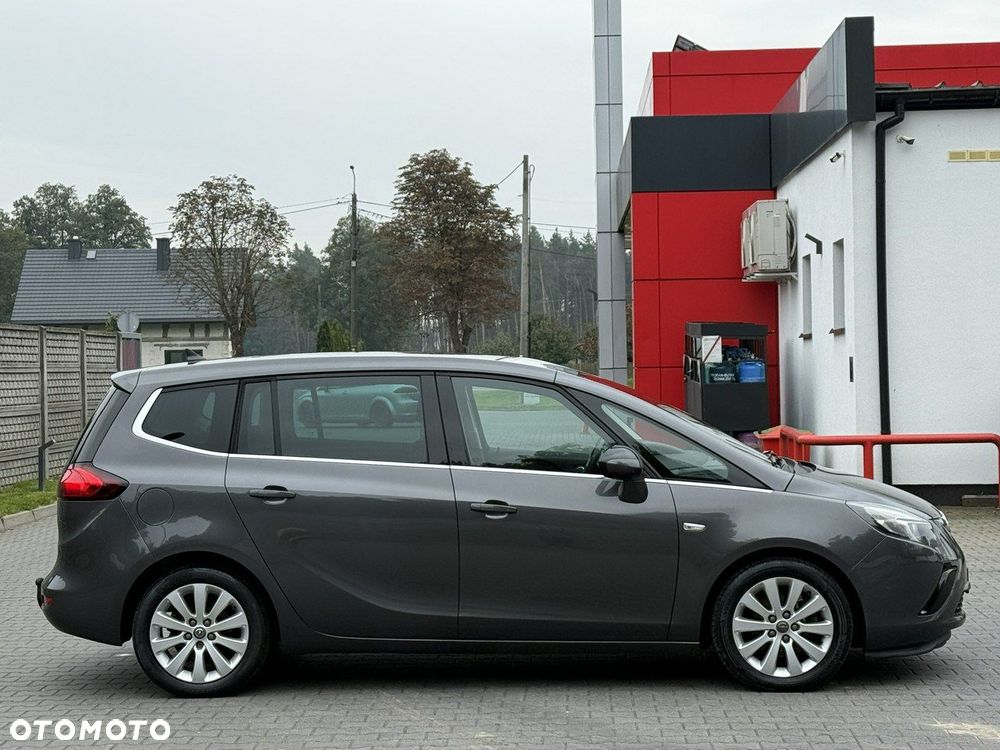 Opel Zafira - 30
