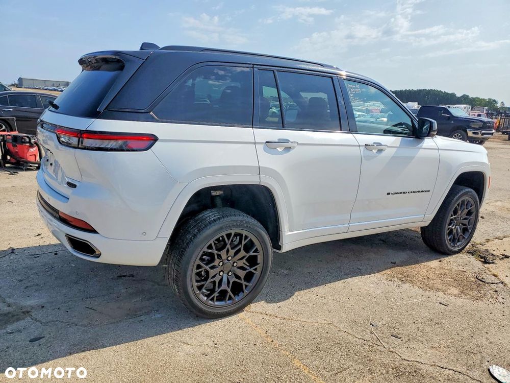 Jeep Grand Cherokee - 4