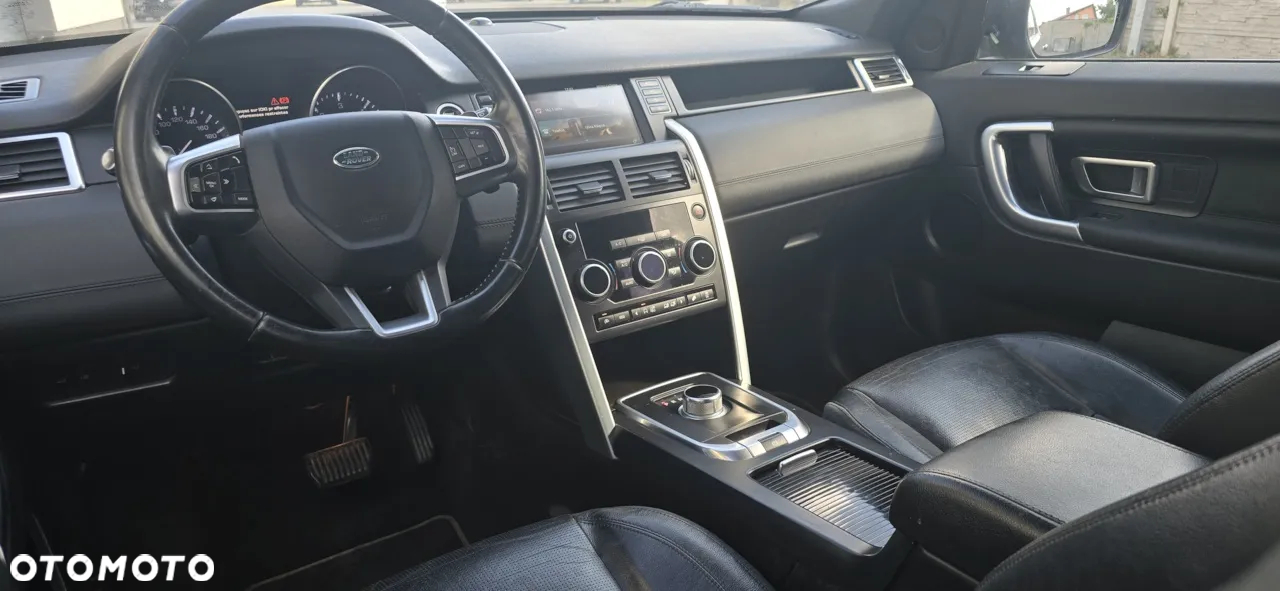 Land Rover Discovery Sport - 17