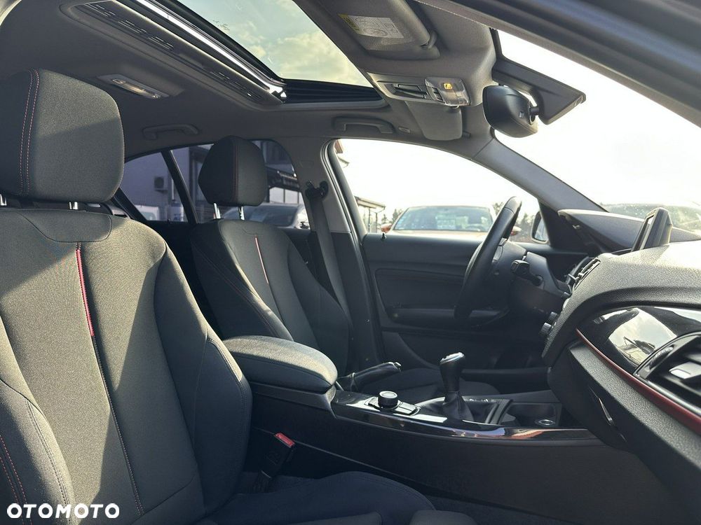 BMW Seria 1 118d Sport Line - 19