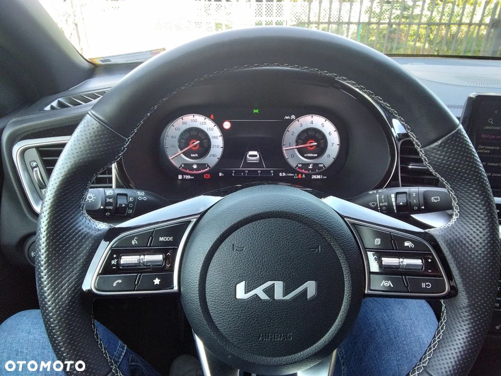 Kia ProCeed - 14