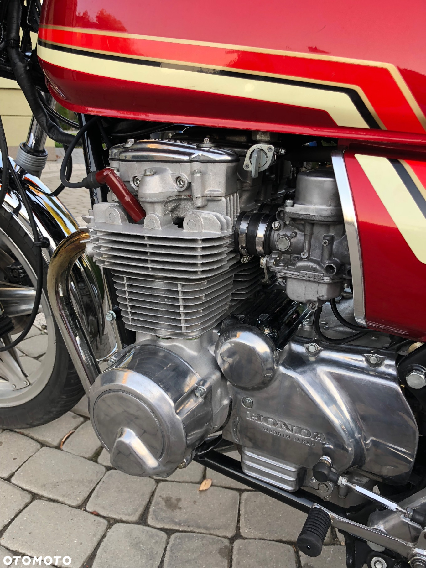 Honda CB - 8