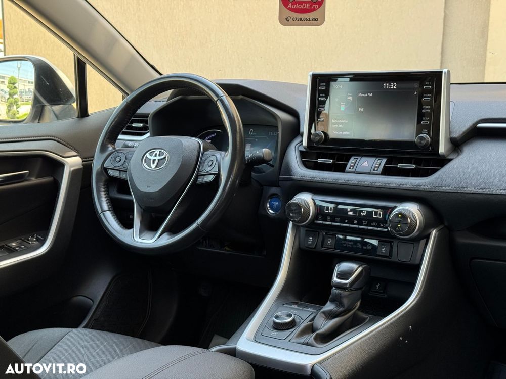 Toyota RAV4 - 7