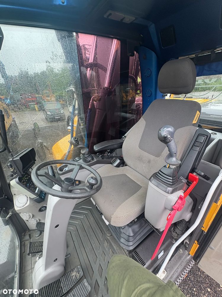 Volvo EW160 D - 8