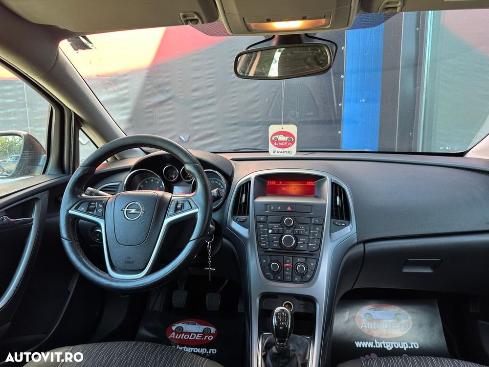 OPEL Astra 2012 — imagine 6
