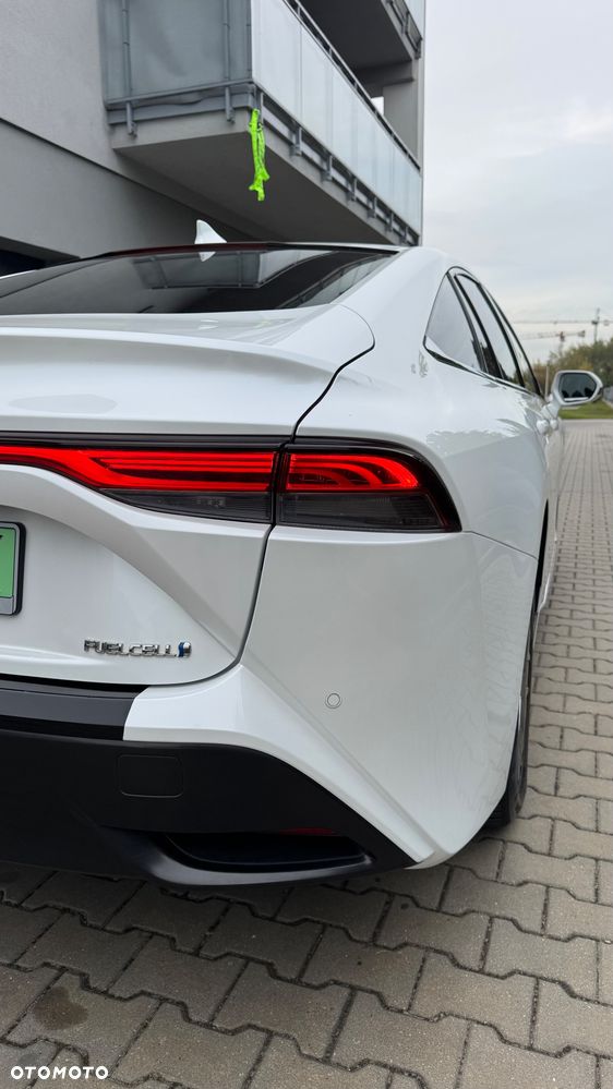 Toyota Mirai - 18