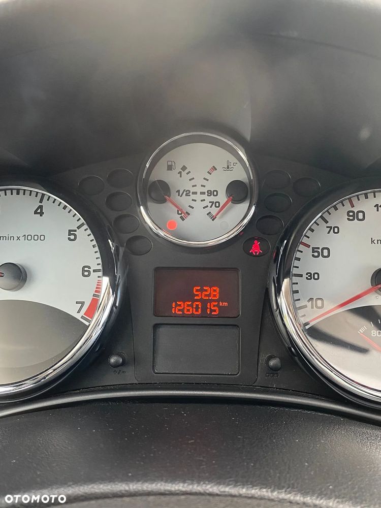 Peugeot 207 1.4 16V Sporty - 18