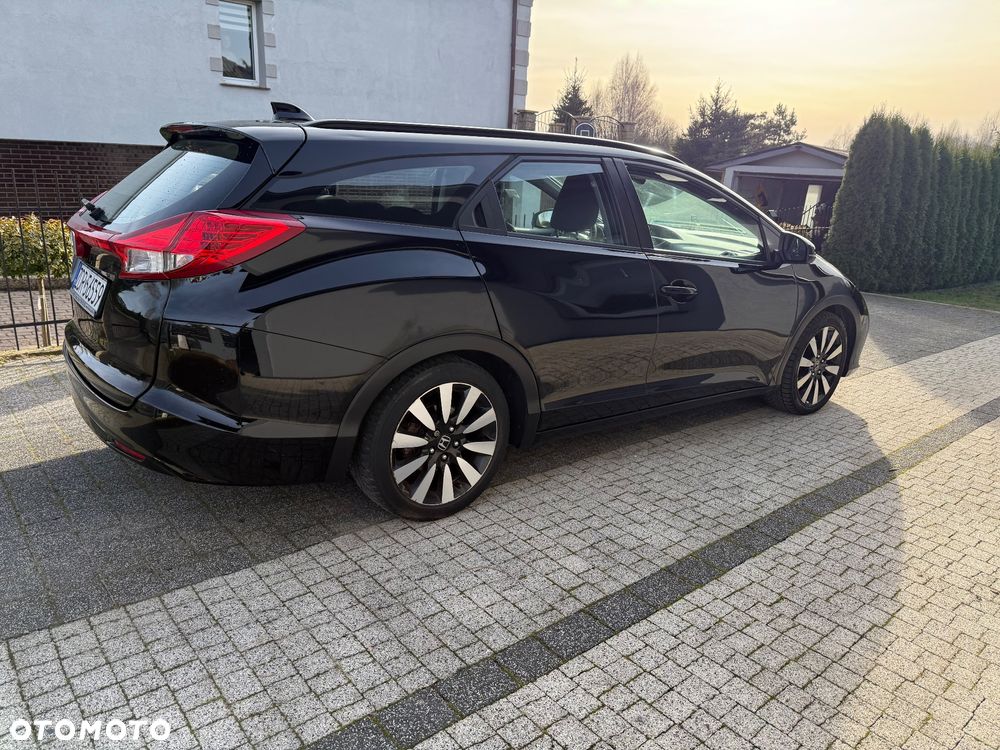 Honda Civic 1.6 i-DTEC Executive Navi - 5