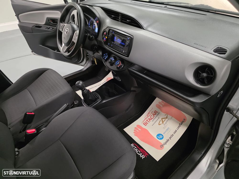 Toyota Yaris 1.4 D-4D ACtive+AC - 33