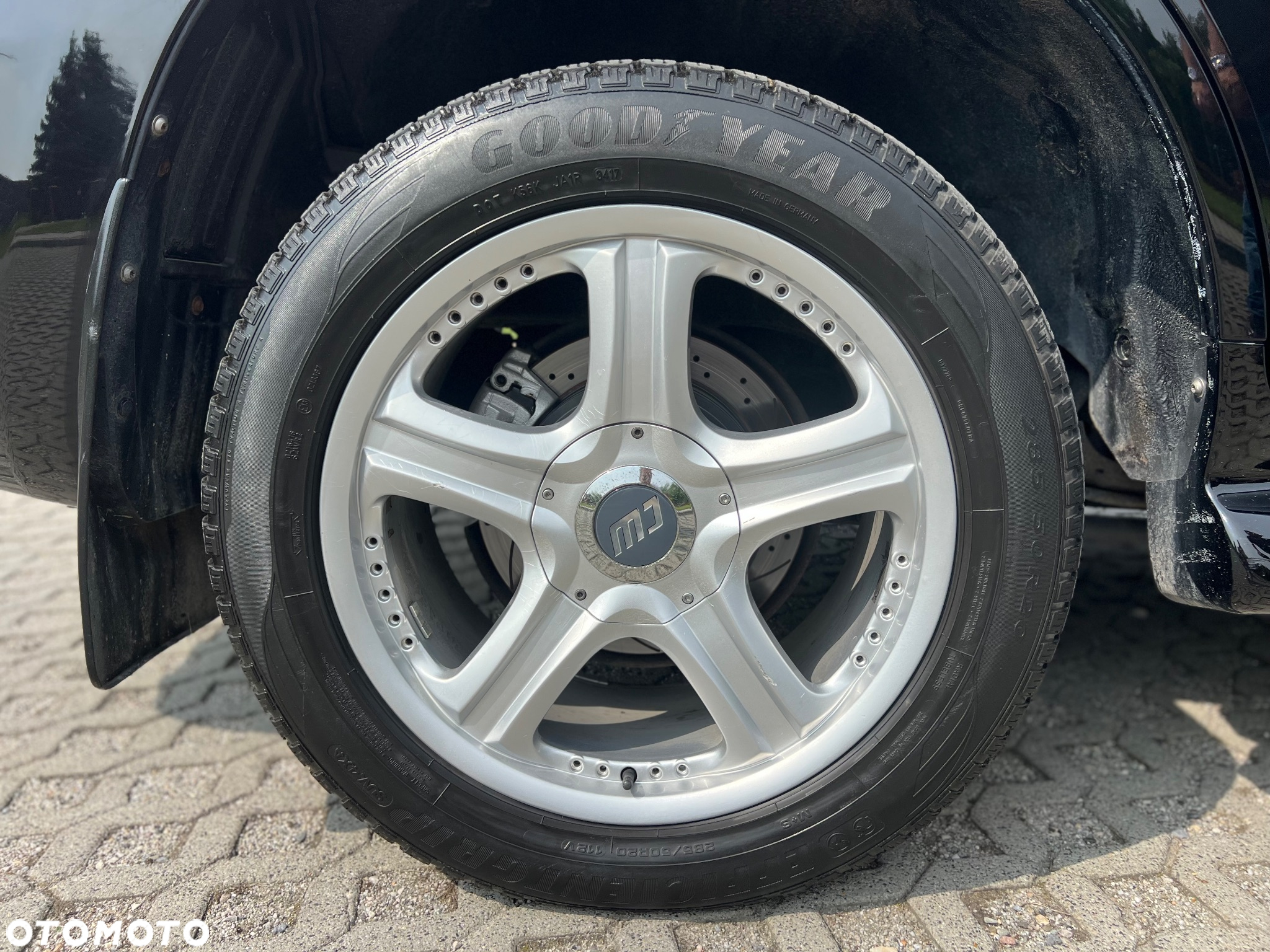 Lexus LX 570 - 12