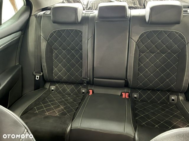 Skoda Superb 2.0 TDI DSG Ambition - 16