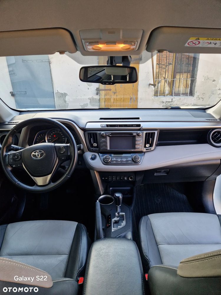 Toyota RAV4 2.2 D-CAT Prestige - 14