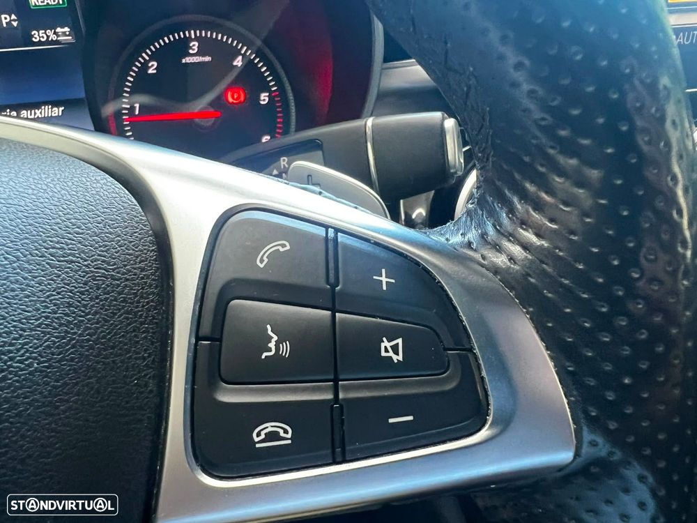 Mercedes-Benz C 300 BlueTEC Hybrid AMG Line - 25