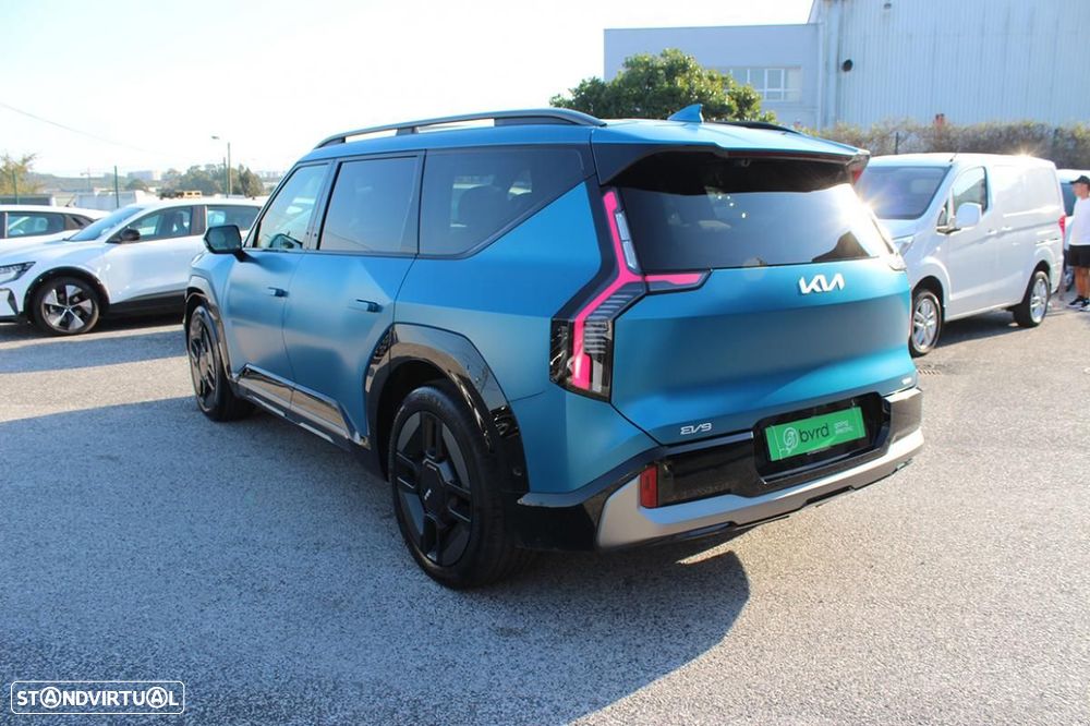 Kia EV9 99,8-kWh AWD GT-line 6L - 8