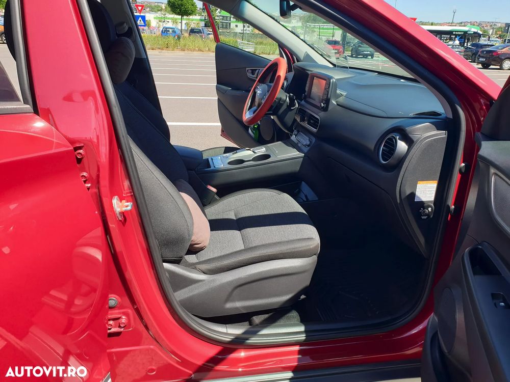 Hyundai KONA Premium - 20