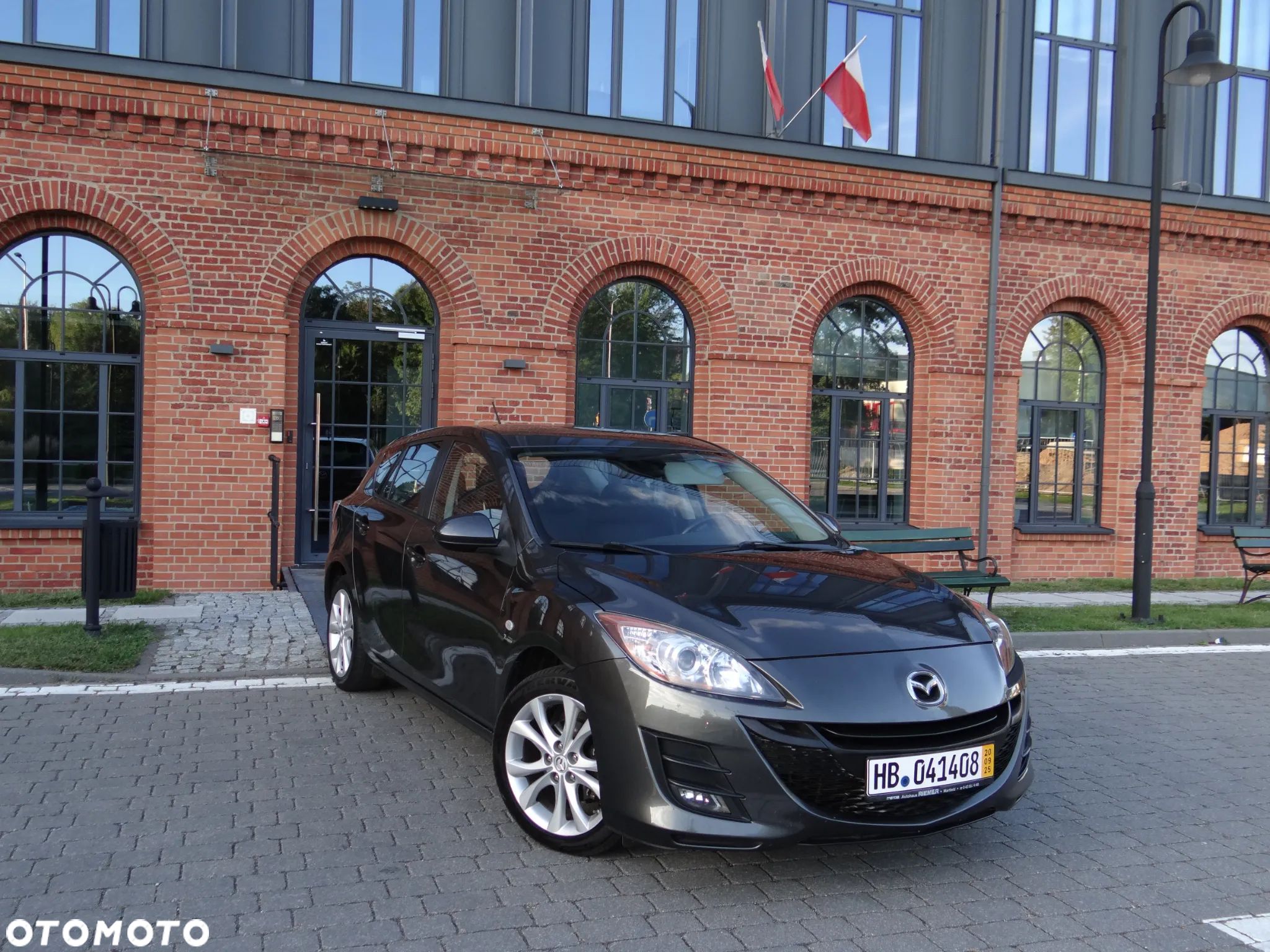 Mazda 3 1.6 Exclusive - 1