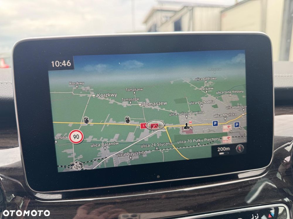 Mercedes-Benz Klasa V 300 d lang 9G-TRONIC Avantgarde Edition 2020 - 16
