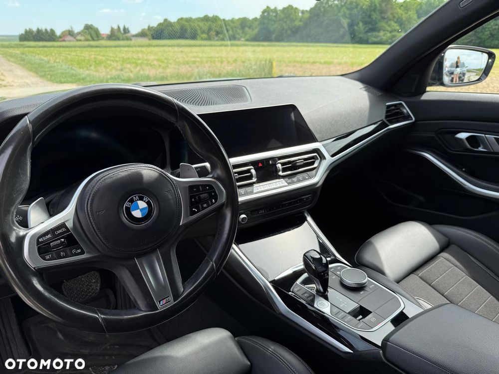 BMW Seria 3 - 24