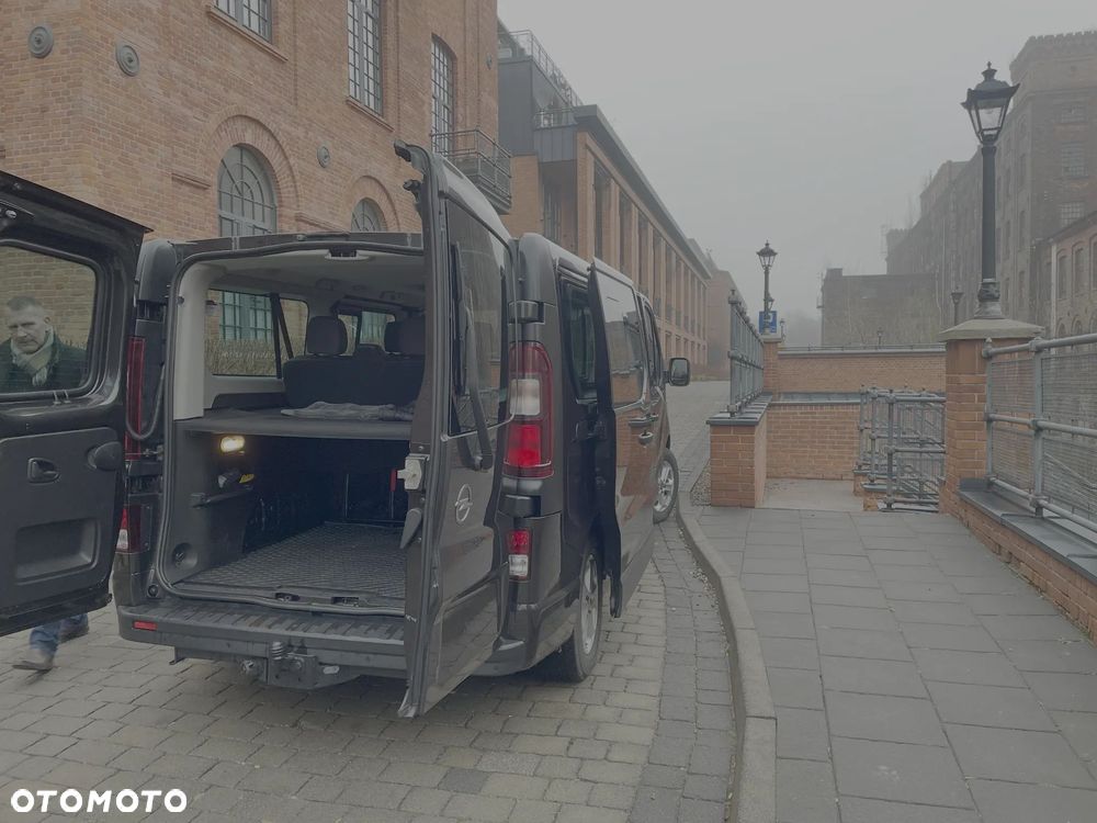 Opel Vivaro - 6