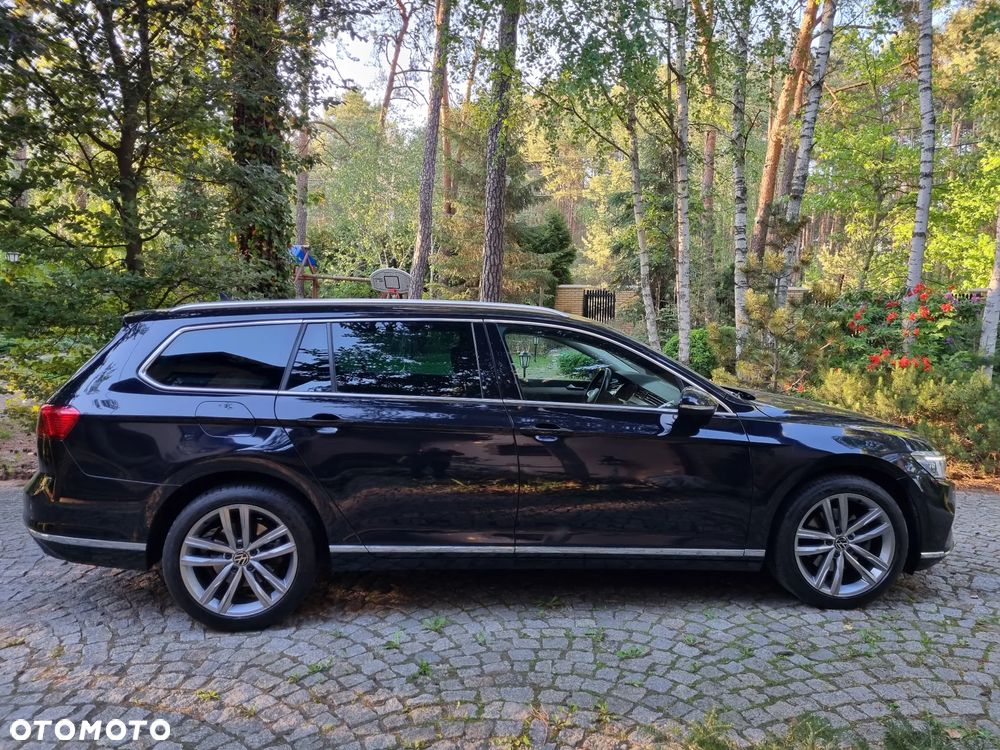 Volkswagen Passat 2.0 TDI 4Mot Elegance DSG - 5