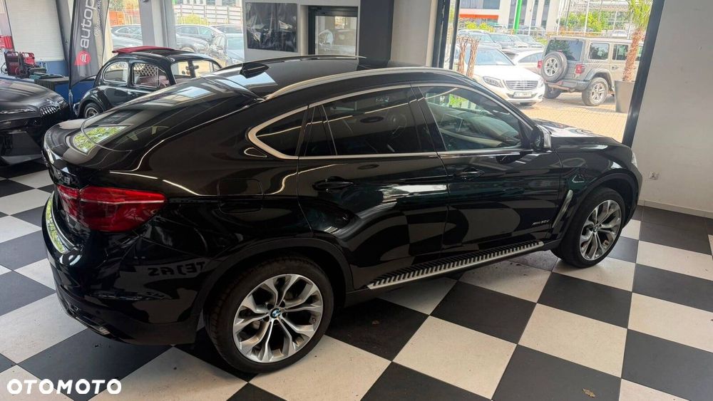 BMW X6 - 11