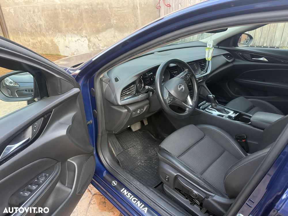 Opel Insignia - 18