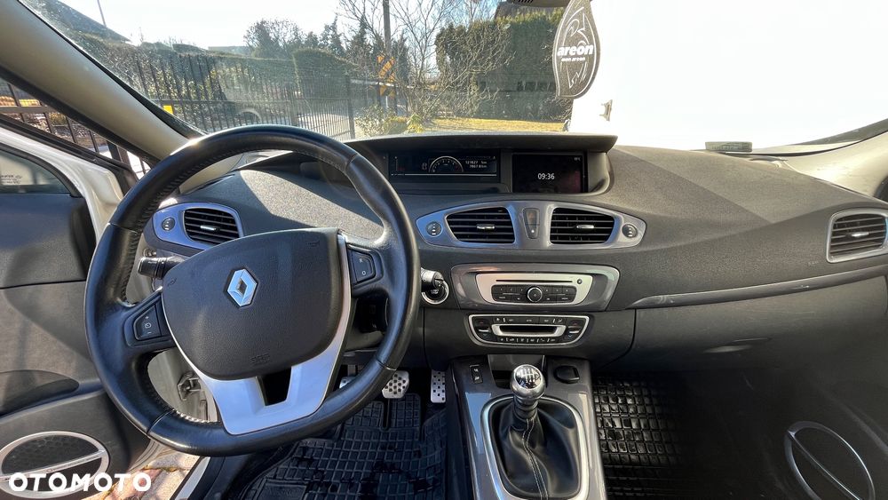Renault Scenic - 13