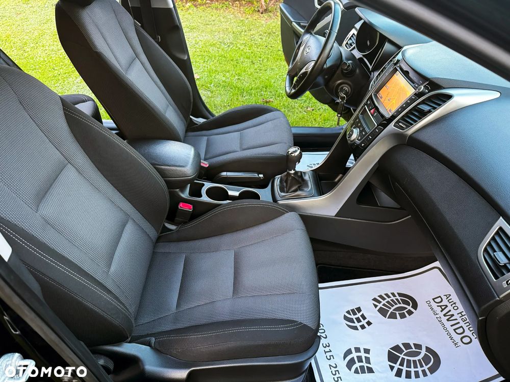Hyundai i30 1.6 Fifa World Cup Edition - 34