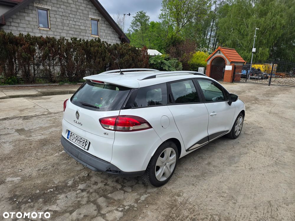 Renault Clio dCi 90 Dynamique - 9