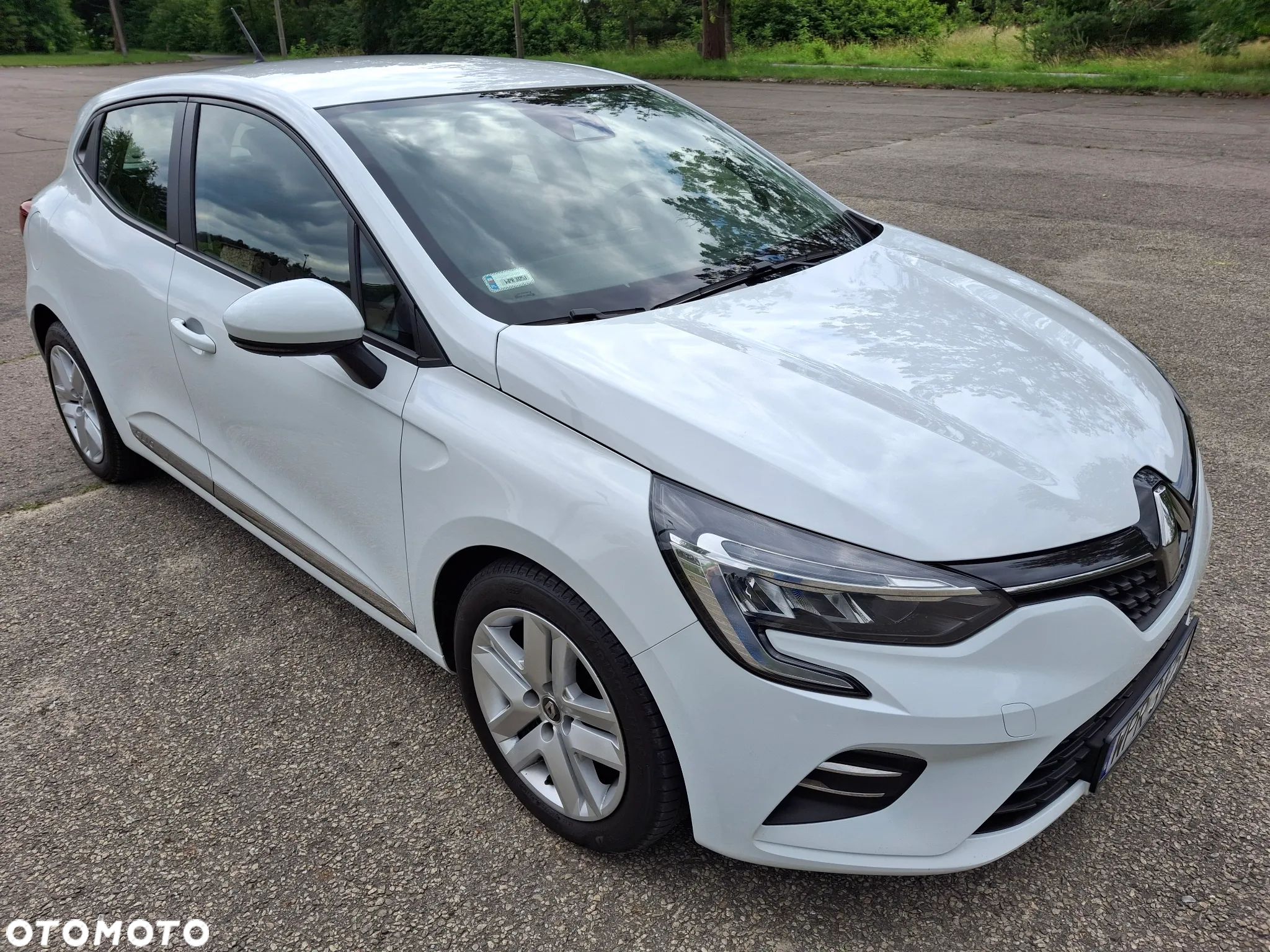 Renault Clio 1.0 TCe Zen - 1