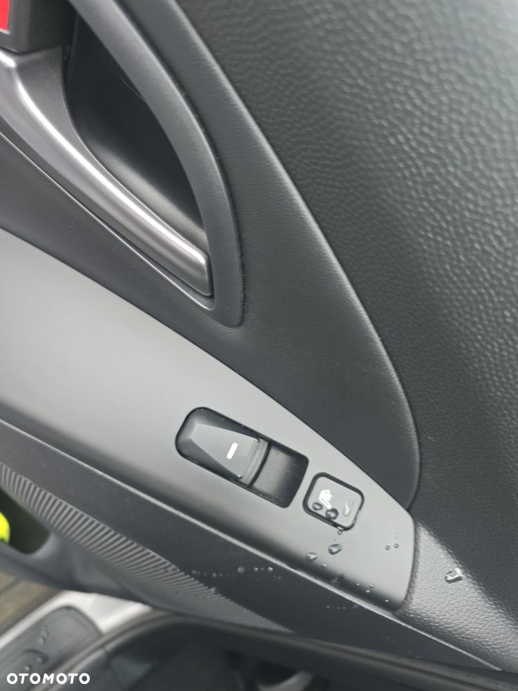 Hyundai ix35 1.7 CRDi 2WD blue Trend - 13