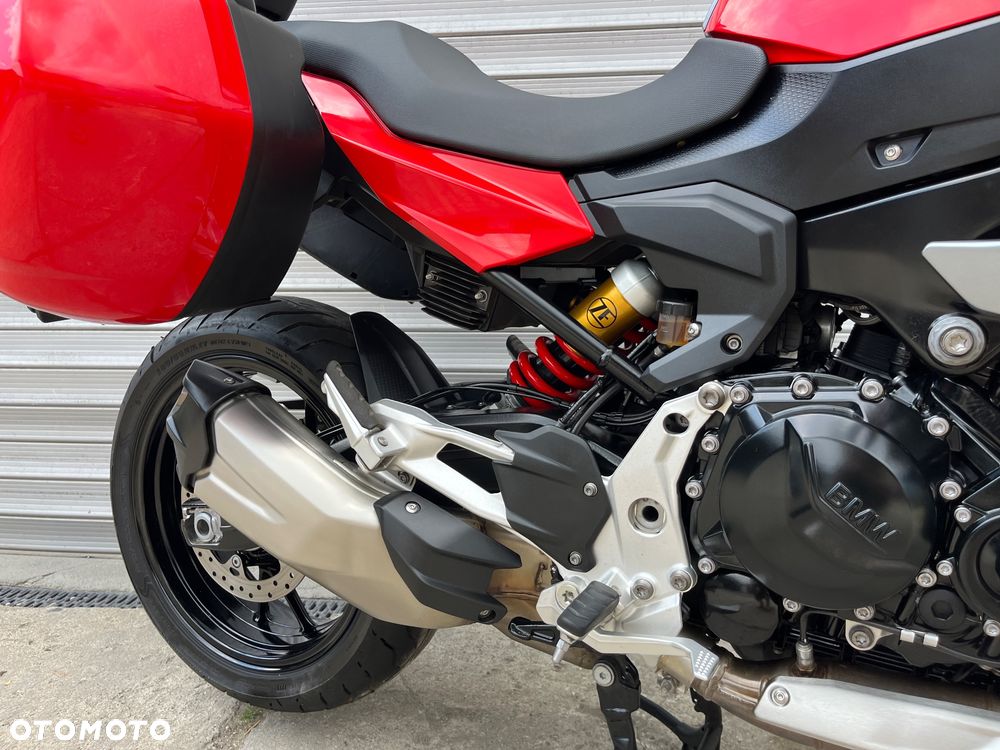 BMW XR - 10