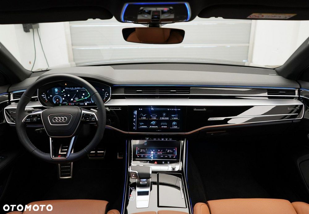 Audi A8 - 14