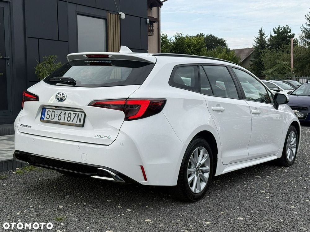 Toyota Corolla 1.8 Hybrid Executive - 10