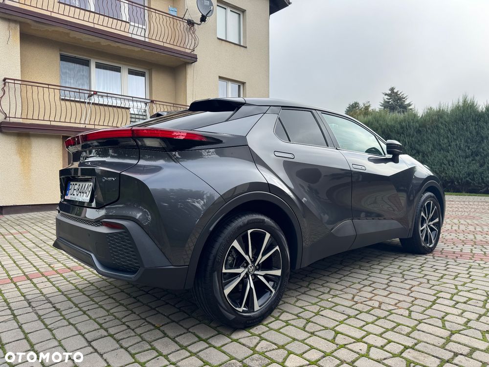 Toyota C-HR 2.0 Hybrid Dynamic Force Style - 18
