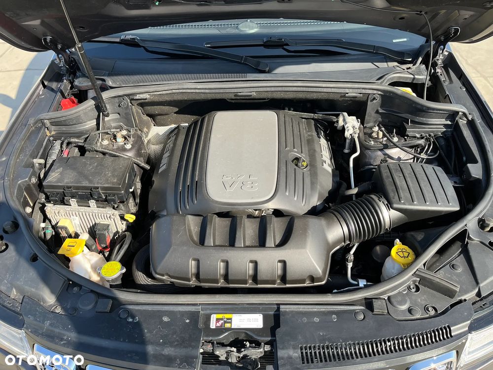 Jeep Grand Cherokee 5.7 V8 HEMI Overland Summit - 27