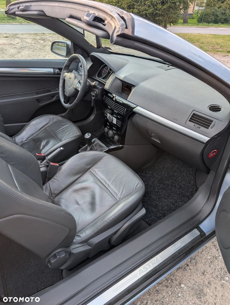Opel Astra 1.6 - 20