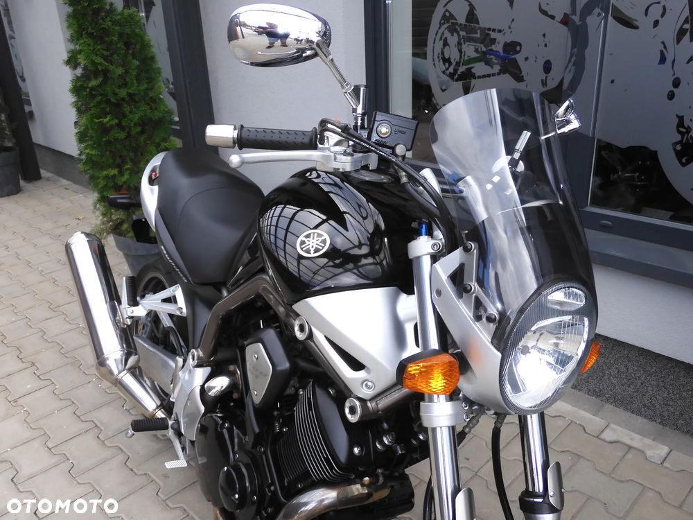 Yamaha BT - 3