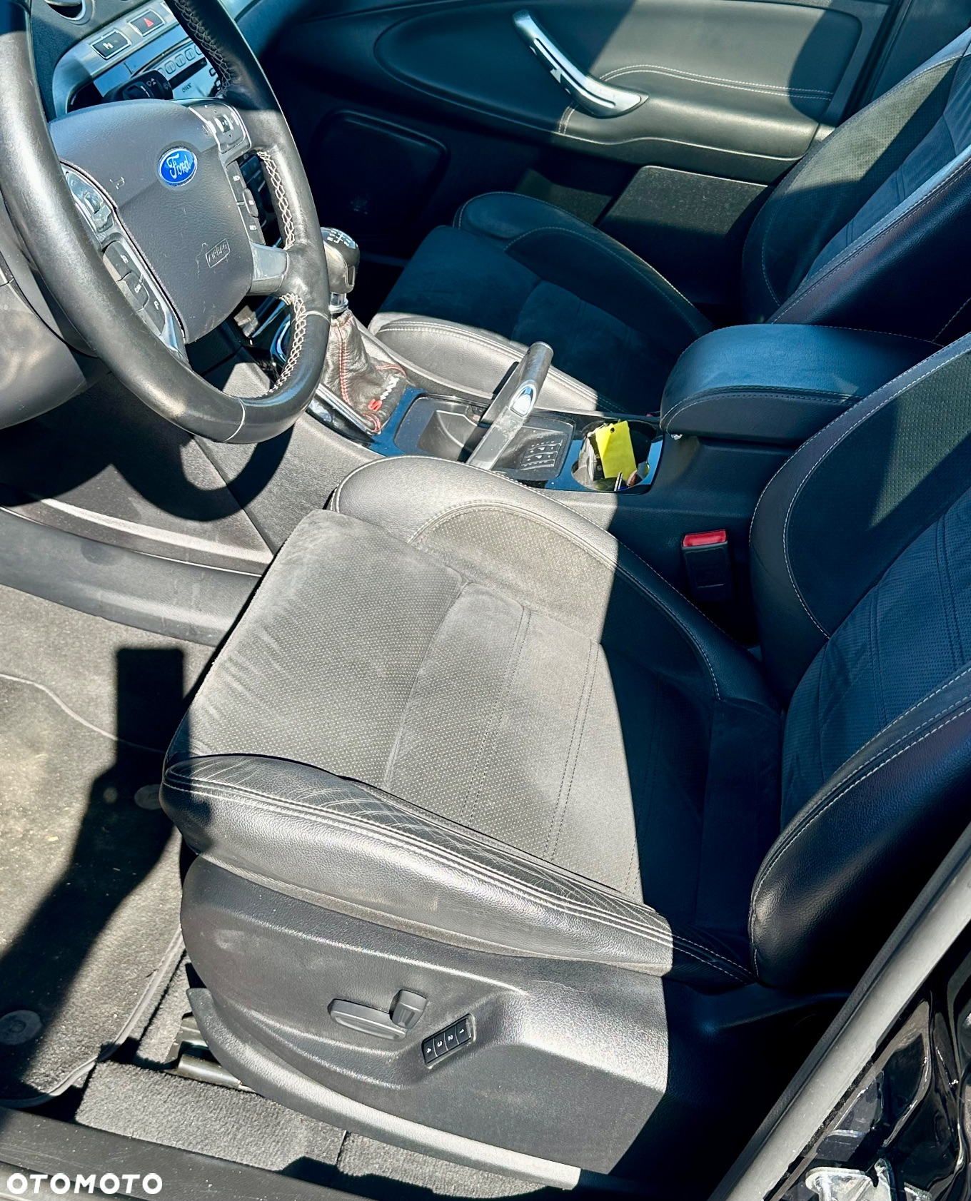 Ford S-Max 2.0 TDCi DPF Titanium X - 18