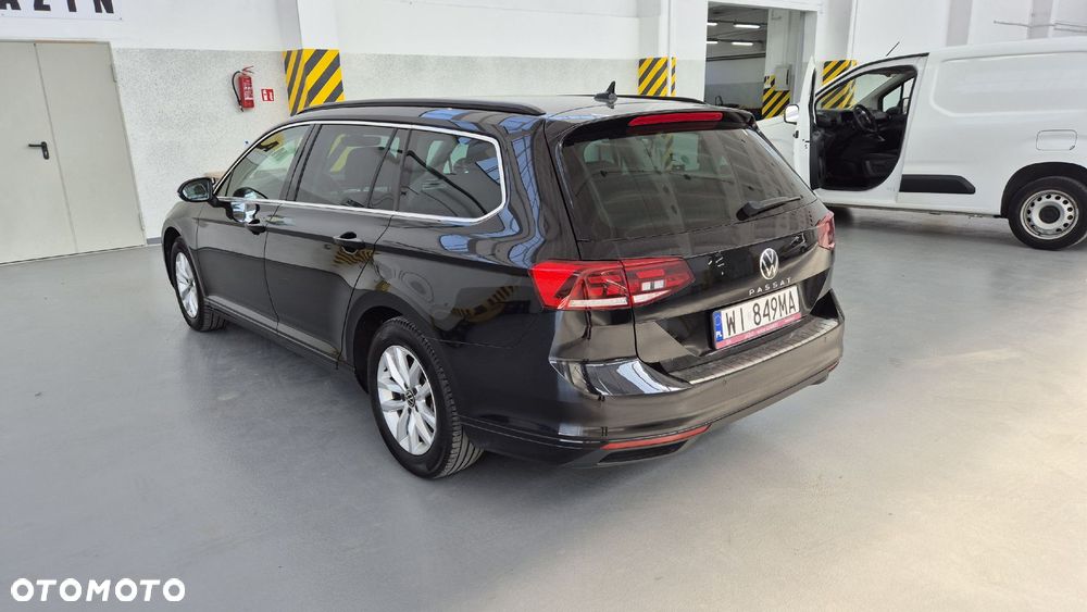 Volkswagen Passat 2.0 TDI EVO Business - 9