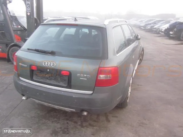 Audi A6 AllRoad 2.5 TDI Para Peças - 23