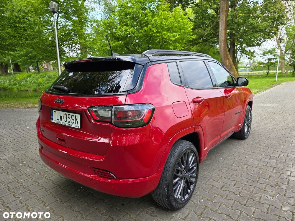 Jeep Compass - 4