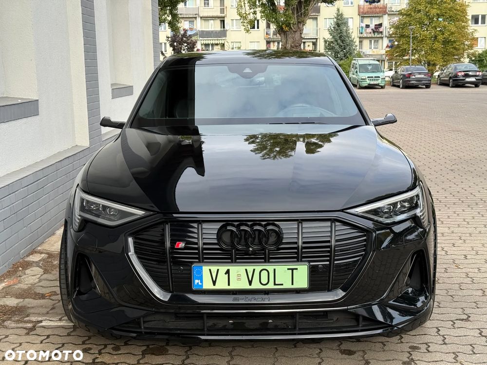 Audi e-tron S quattro - 10