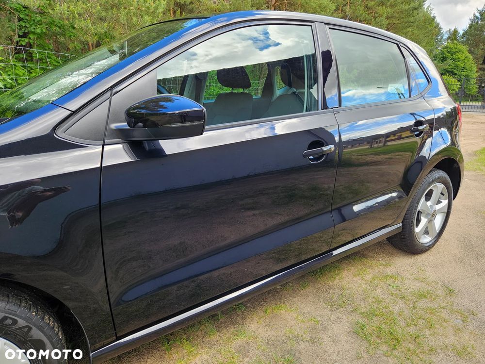 Volkswagen Polo 1.4 MATCH - 13