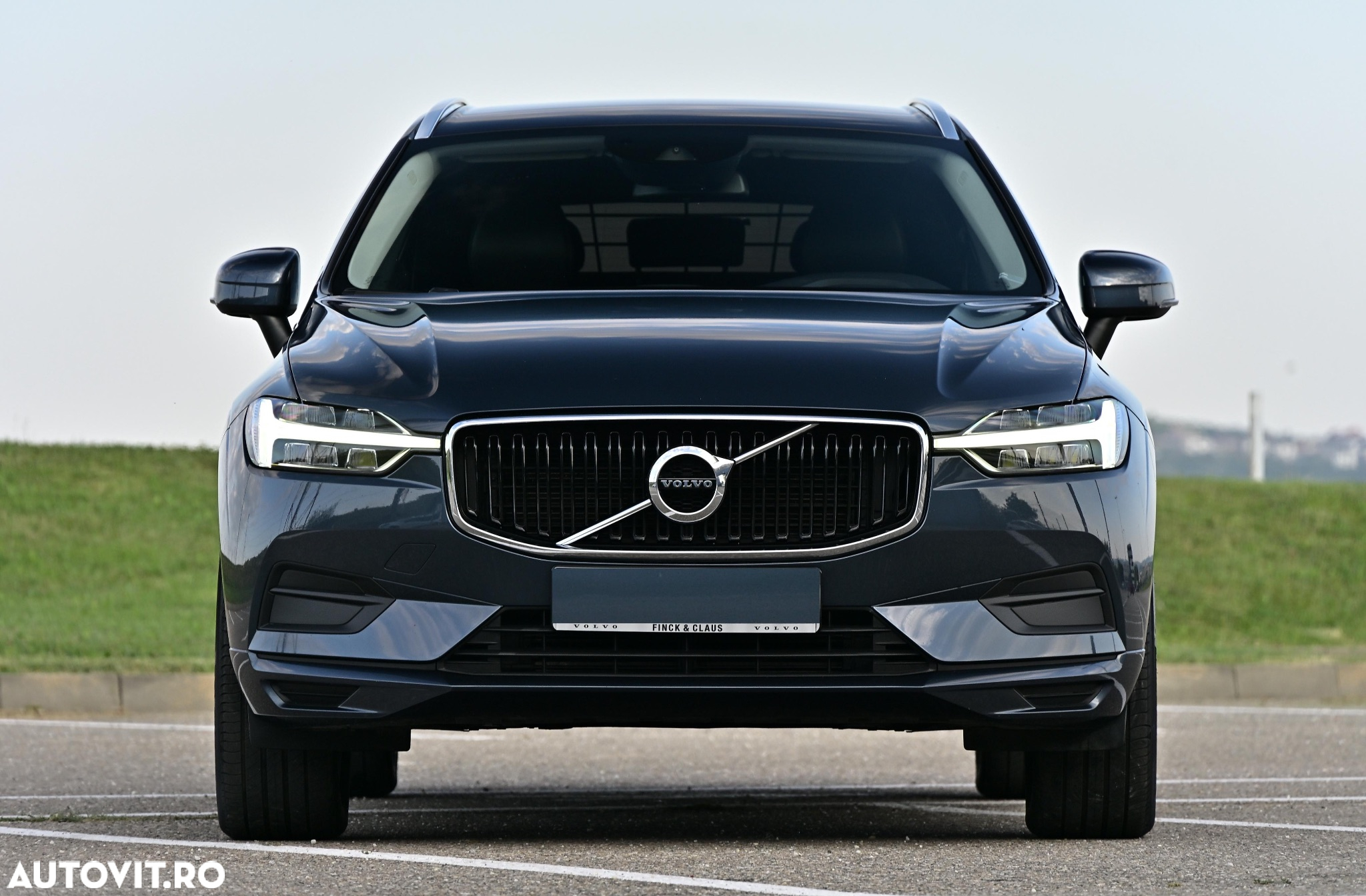 Volvo XC 60 D4 AWD Geartronic Momentum - 2