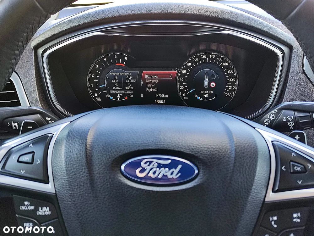 Ford Mondeo 2.0 TDCi PowerShift-Aut Allrad Titanium - 32