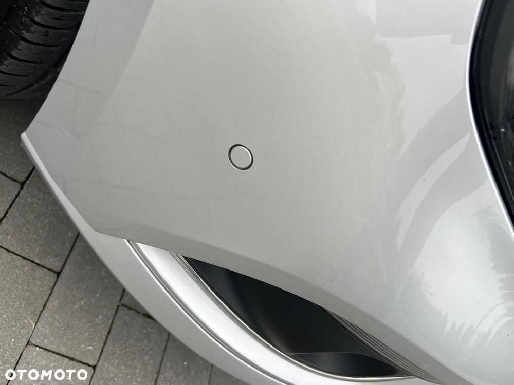 Renault Megane 1.3 TCe FAP Intens - 29