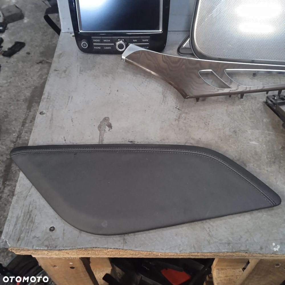 Osłona tunelu A6 C7 skóra 4G0863305 - 1