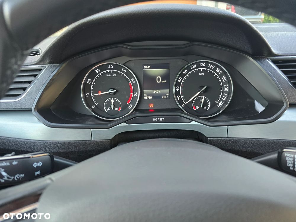 Skoda Superb 1.5 TSI ACT Ambition - 26