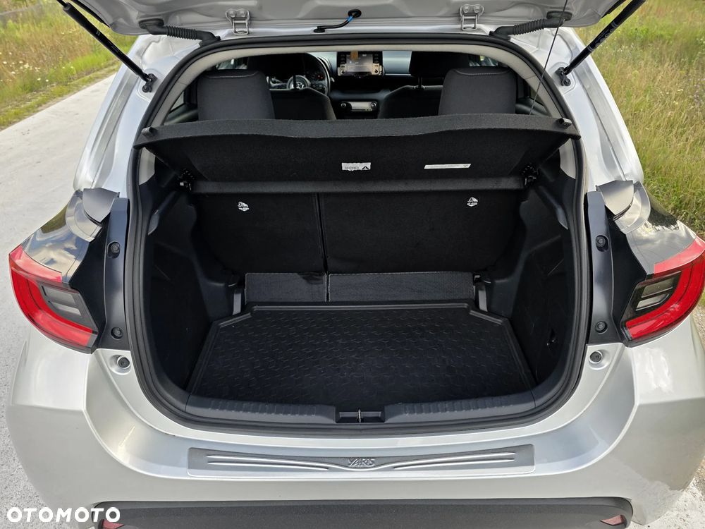Toyota Yaris Hybrid 1.5 Comfort - 19